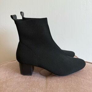Joie x Revolve Neely Black Knit Stretchy Block Heel Ankle Boots Size 8.5